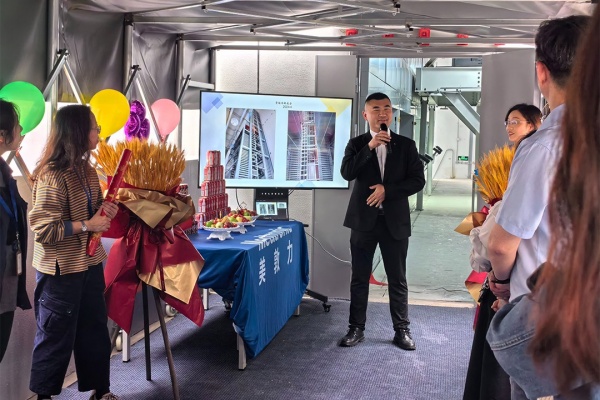 Kanghui & Nineen three-dimensional cabinet project was delivered successfully